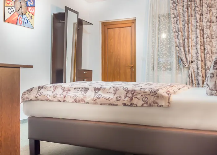 Pensiunea Venus Bed & Breakfast