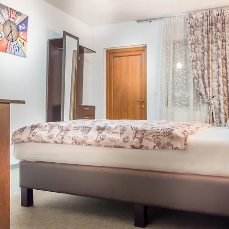 Pensiunea Venus Couette-café